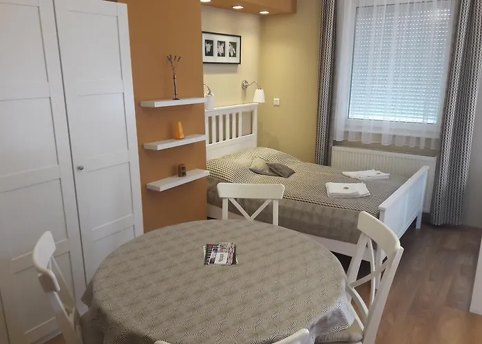 Orchidea Apartment *